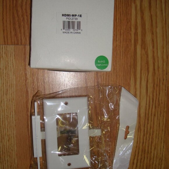 New Dayton Audio HDMI-WP1 Single HDMI Wall Plate HDMI-WP-1E / PID-2730 - Picture 3 of 4